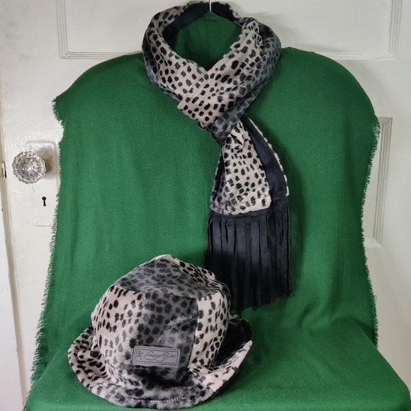 Shred Alert Accessories - Shred Alert Sherpa Fleece Hat & Scarf Set